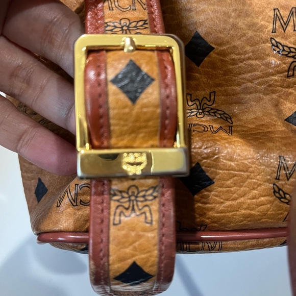 MCM VINTAGE COGNAC BACKPACK - Picture 5 of 12